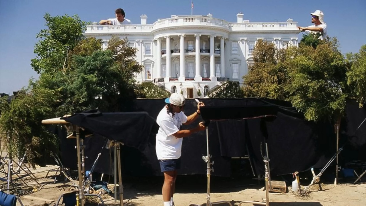 The Chaotic Physics Behind Independence Day’s Iconic 14-Foot White House Explosion